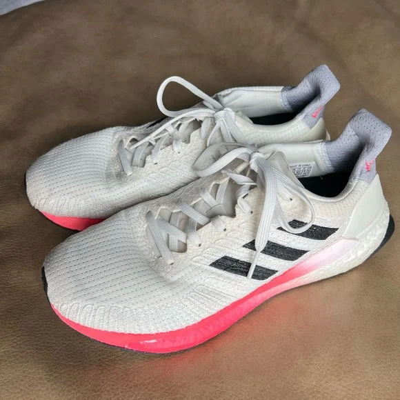 adidas gazelle silver green womens Adidas Solar Boost 19 Shoes (Size 46.5)
